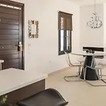Villa Golden King