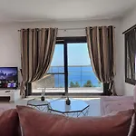 Golden King Villa *
