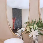 Villa Golden King