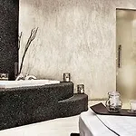 Golden King Villa *