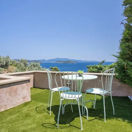 Golden King Vasilias (Skiathos)