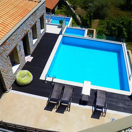 Villa Golden King *