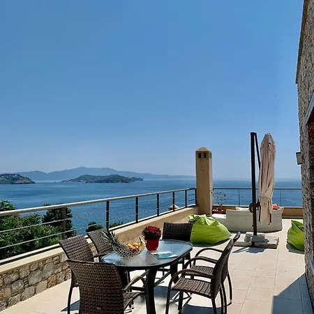 Golden King Vasilias (Skiathos)