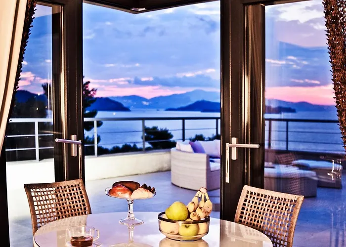 Golden King * Vasilias (Skiathos)